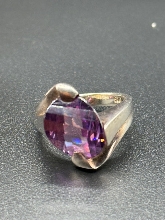 Vintage Amethyst Sterling Silver Ring