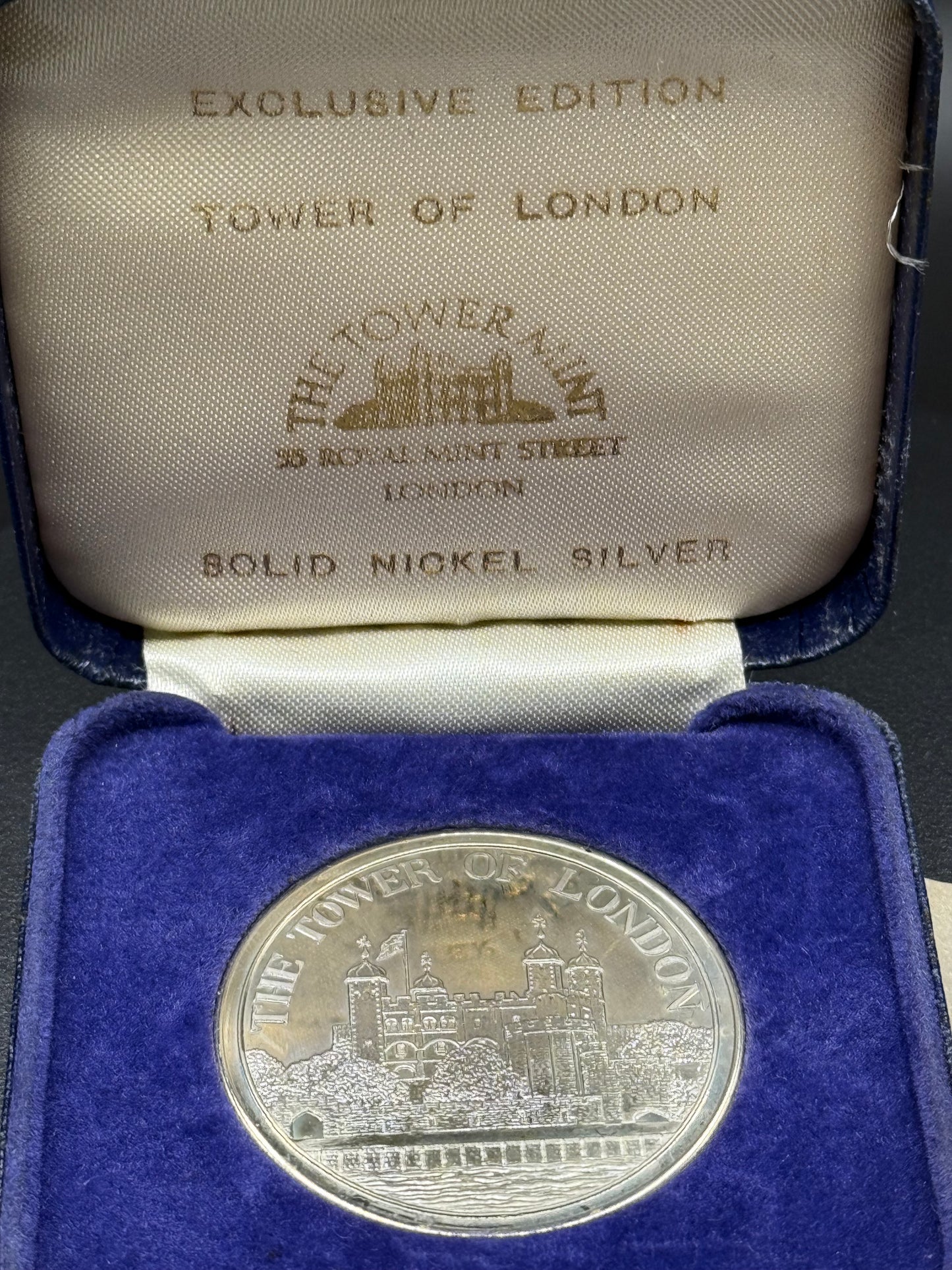 Tower Mint SOLID NICKEL SILVER Tower Of London w/Box