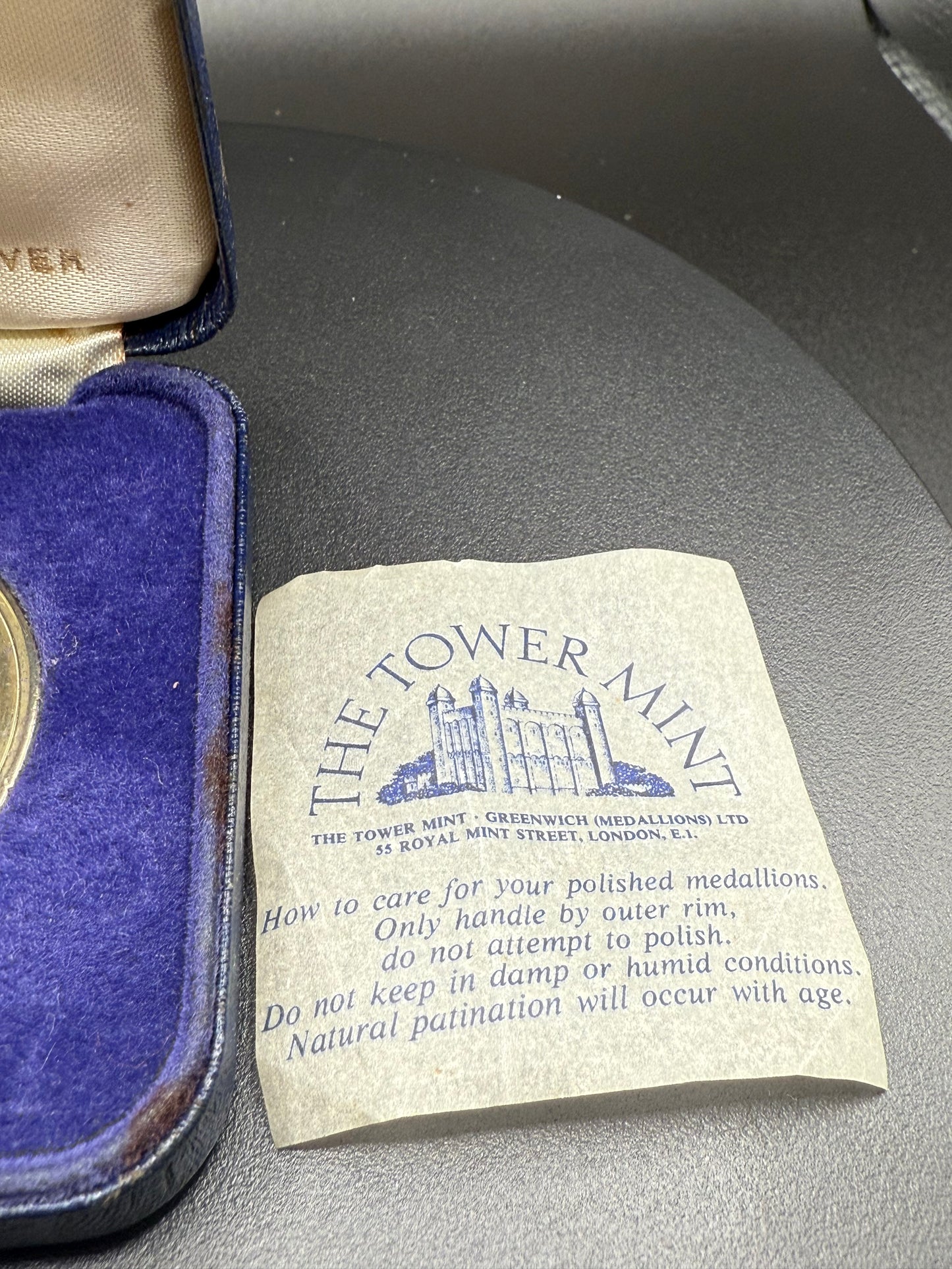 Tower Mint SOLID NICKEL SILVER MEDAL Stonhenge w/Box